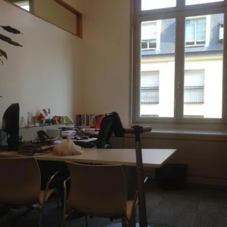 Dayroom Espace Paris Sans Nuitee Et Partagee Nuitee -- Repos Journee Ou Espace Travail 8-19h Proche Tour Eiffel Ou Usage Bureau A L'heure En Journee -- Nuitee Avenue Paris *